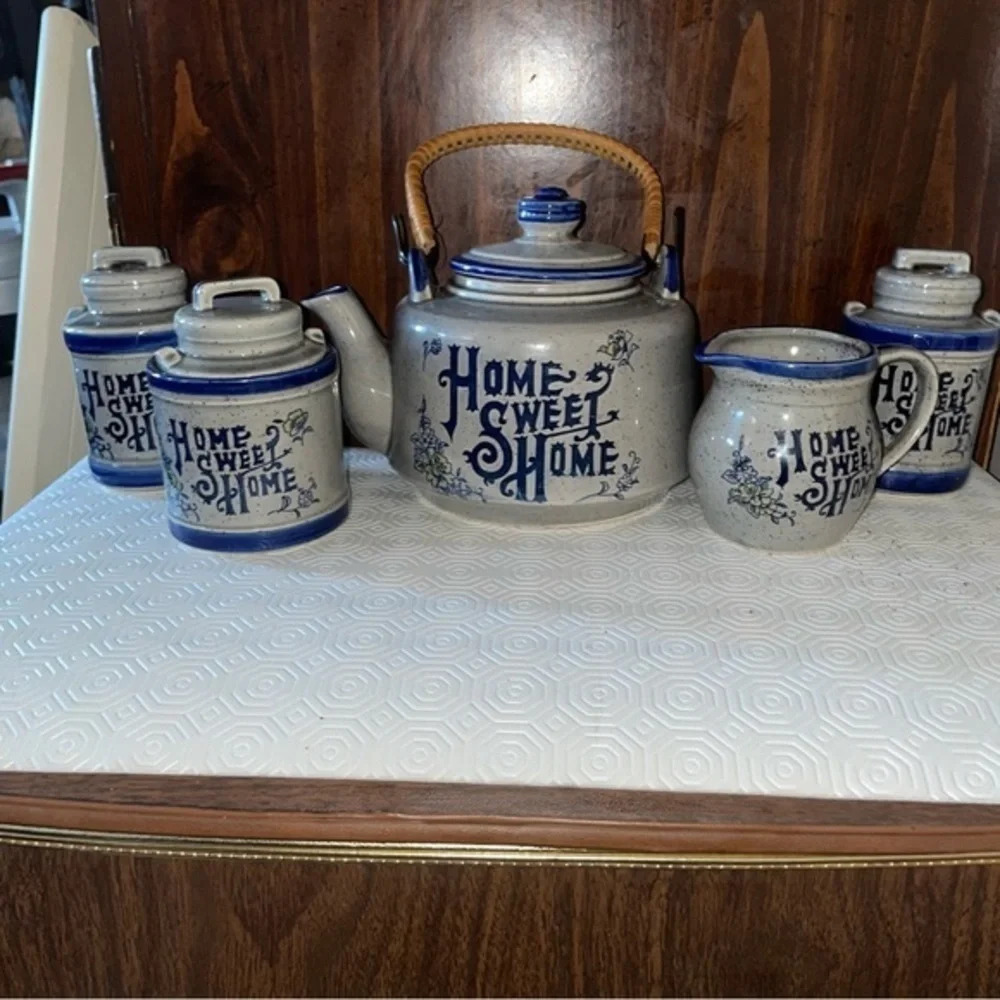 17Pc home sweet home ceramic kitchen and tea set